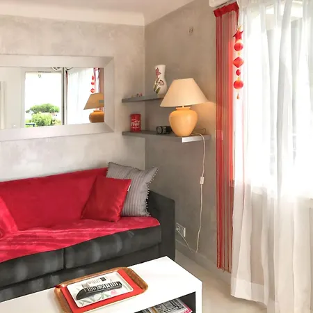 Apartment A Avec Vue Sur La Mer, 33 M²
