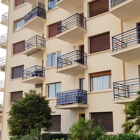 A Avec Vue Sur La Mer, 33 M²